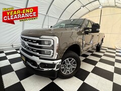 2026 Ford F-350 Lariat Truck Crew Cab