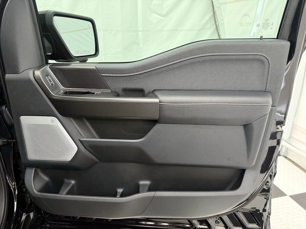 2025 Ford F-150 Lariat - Photo 20