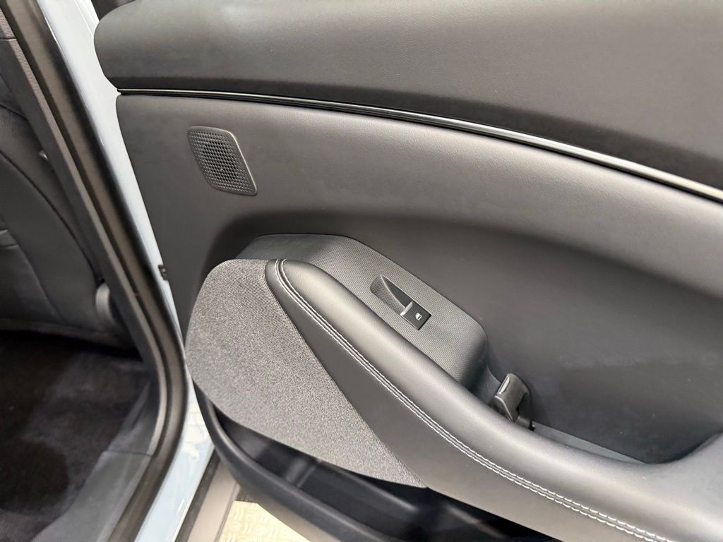 2025 Ford Mustang Mach-E Premium - Photo 26