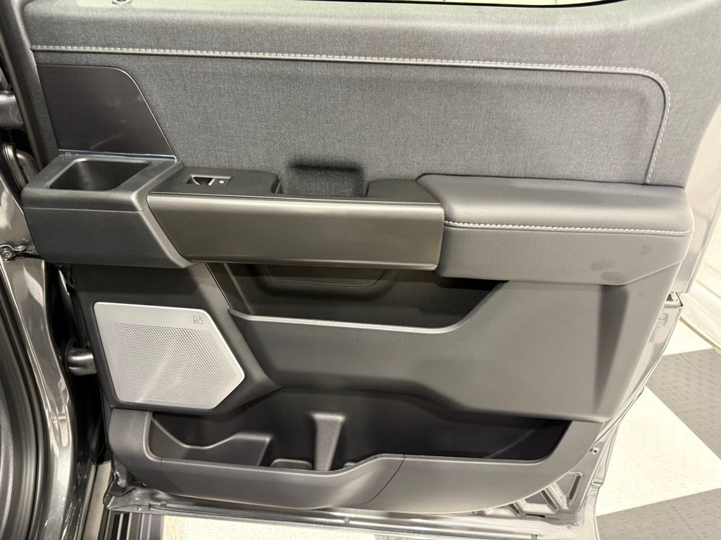 2025 Ford F-150 Lariat - Photo 27