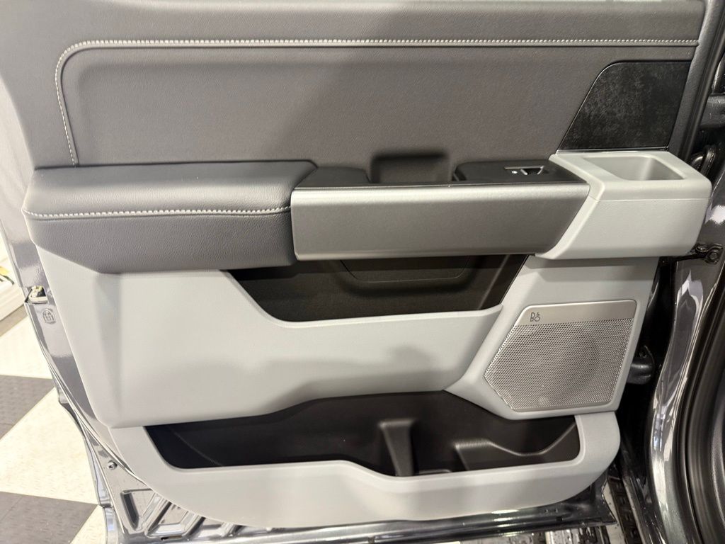 2026 Ford F-250 Super Duty XLT - Photo 19