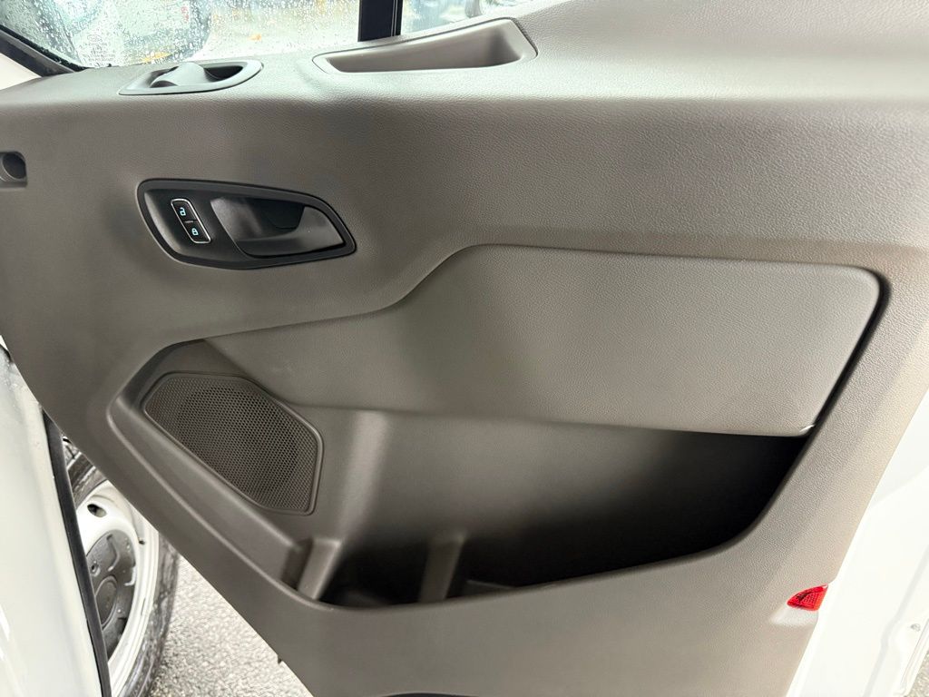 2025 Ford Transit Van Base - Photo 24