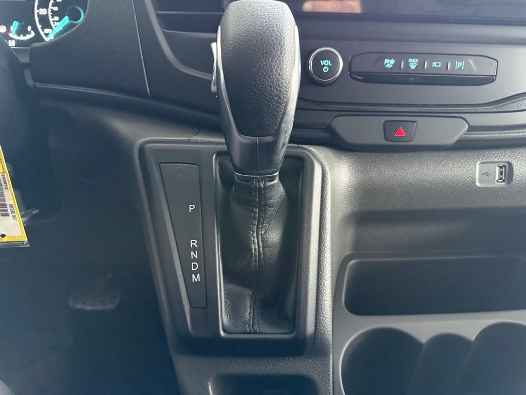2025 Ford Transit Van Base - Photo 33