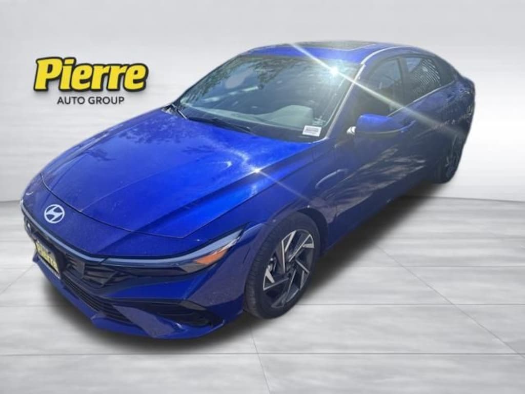 Used 2025 Hyundai Elantra Hybrid Limited Sedan
