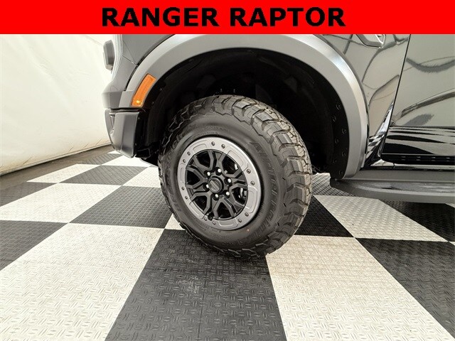 2025 Ford Ranger Raptor photo 4