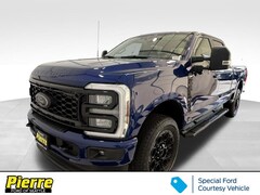 2026 Ford F-350 Lariat Truck Crew Cab