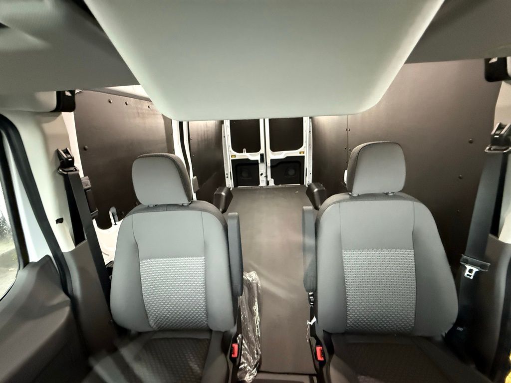 2025 Ford Transit Van Base - Photo 26