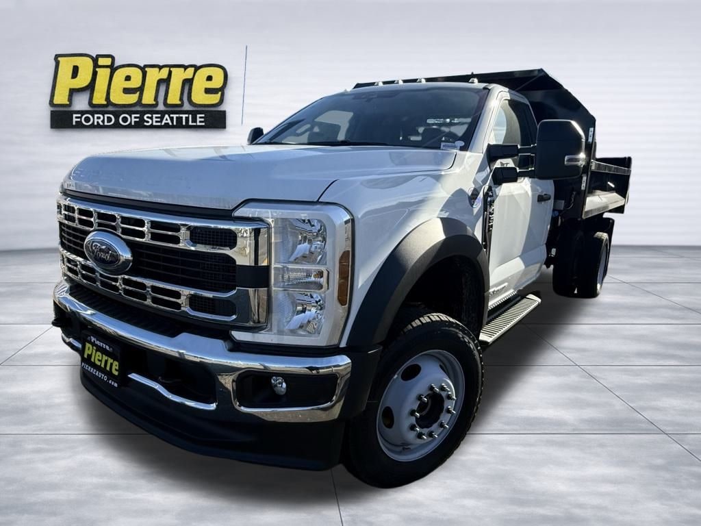 New 2025 Ford F-450 Chassis XL DRW Truck Regular Cab