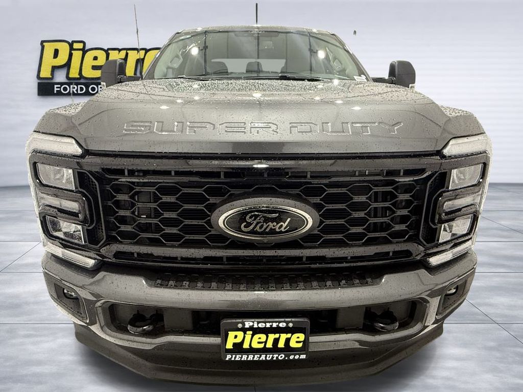 2026 Ford F-250 Super Duty XLT - Photo 7