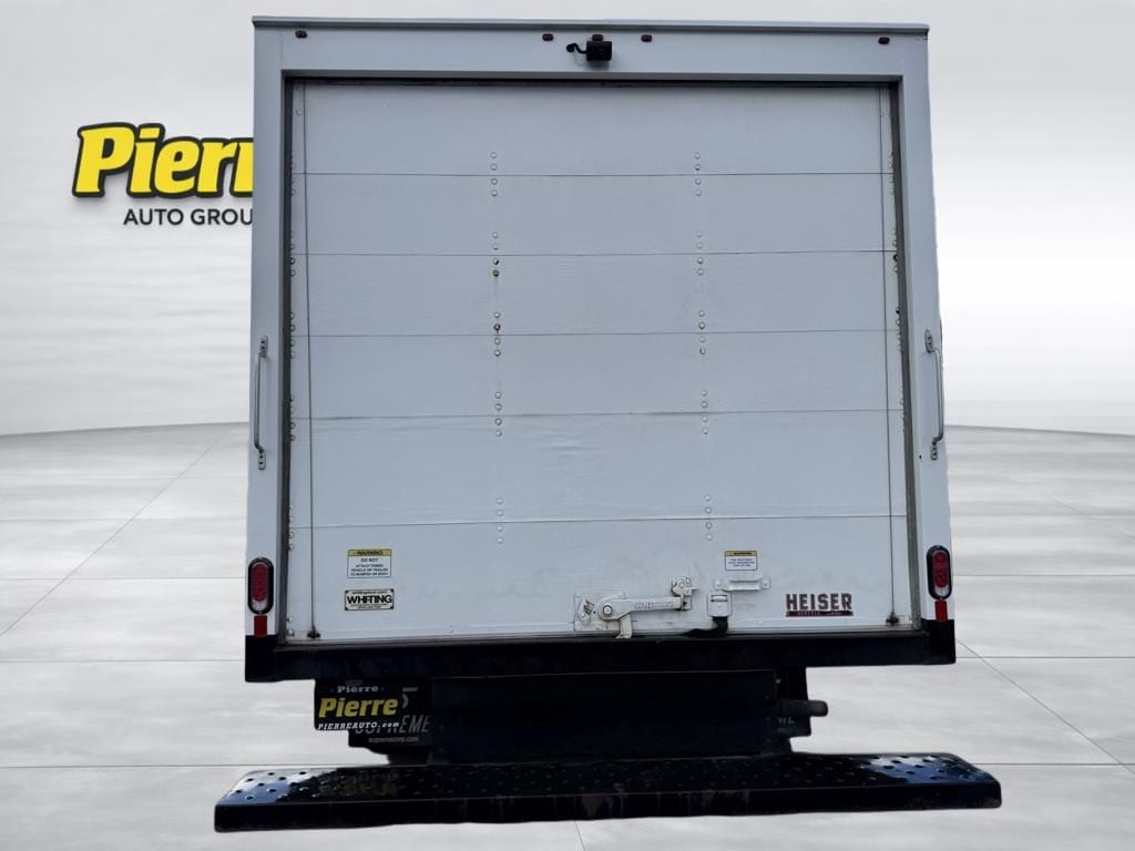 Used 2022 Ford E-450SD Base Truck