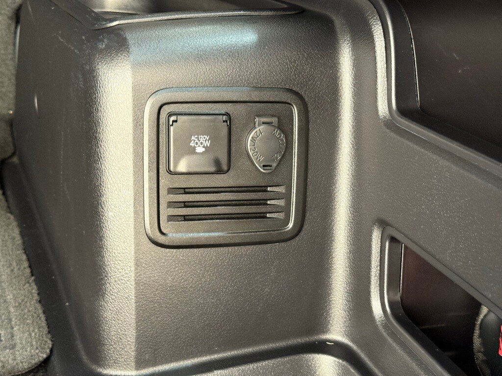 2024 Toyota 4Runner TRD Off-Road Premium photo 4