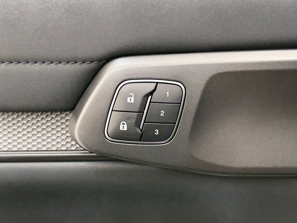 2025 Ford Ranger Raptor - Photo 29