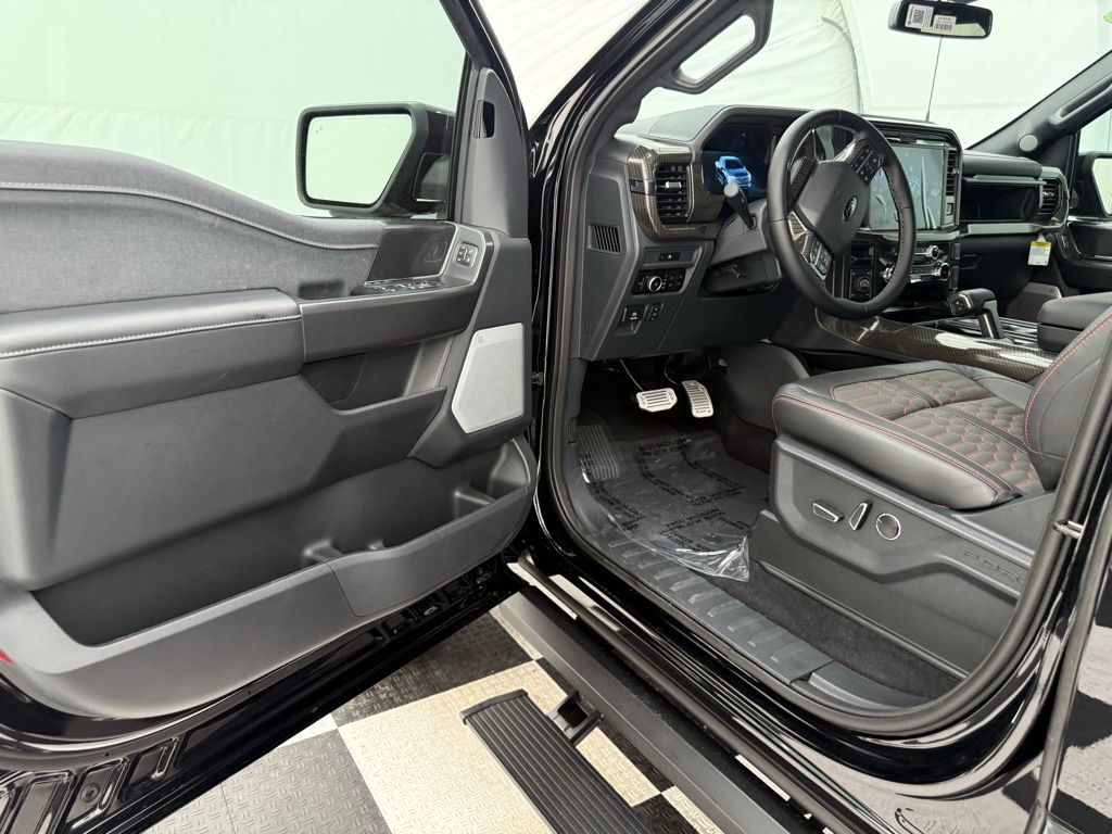 2025 Ford F-150 Lariat - Photo 29