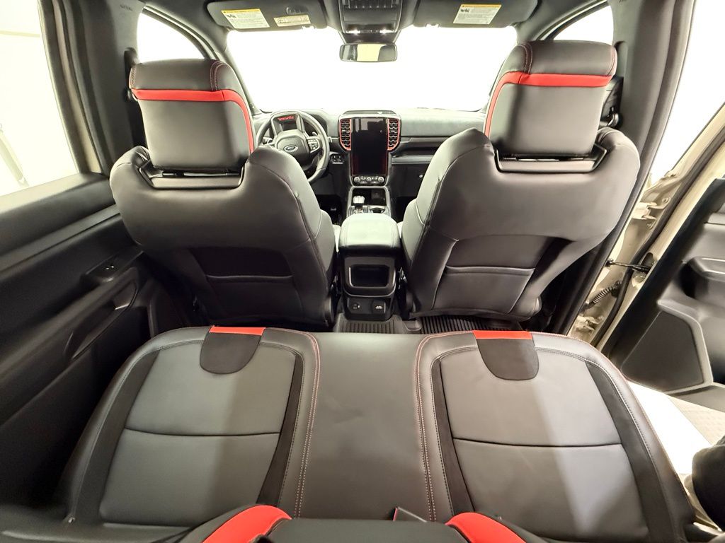 2025 Ford Ranger Raptor - Photo 24