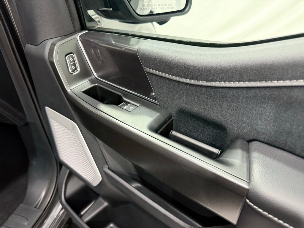 2025 Ford F-150 Lariat - Photo 25