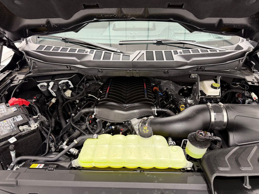 2025 Ford F-150 Lariat - Photo 10