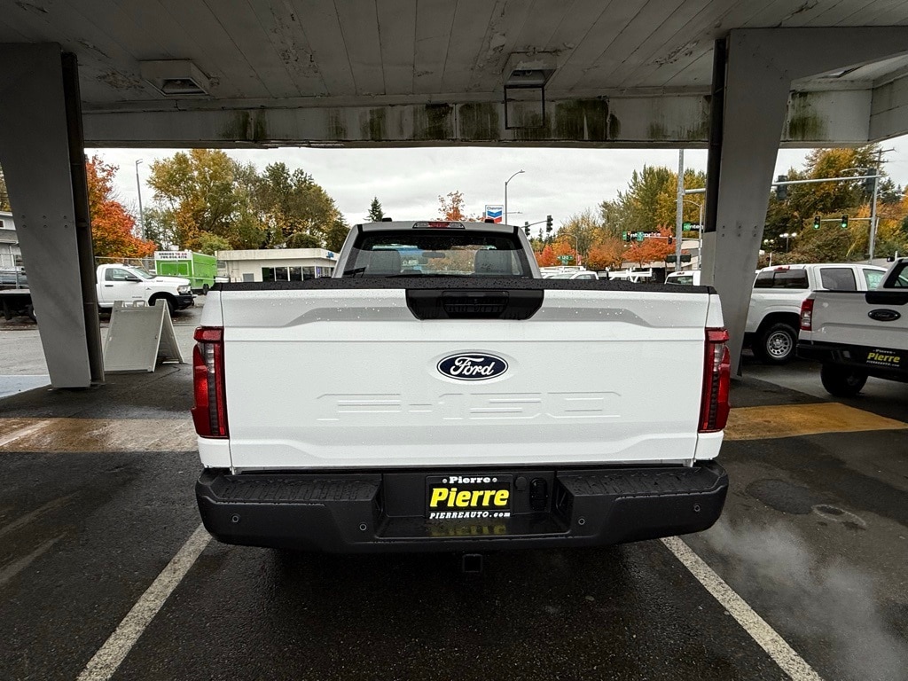 2025 Ford F-150 XL photo 2