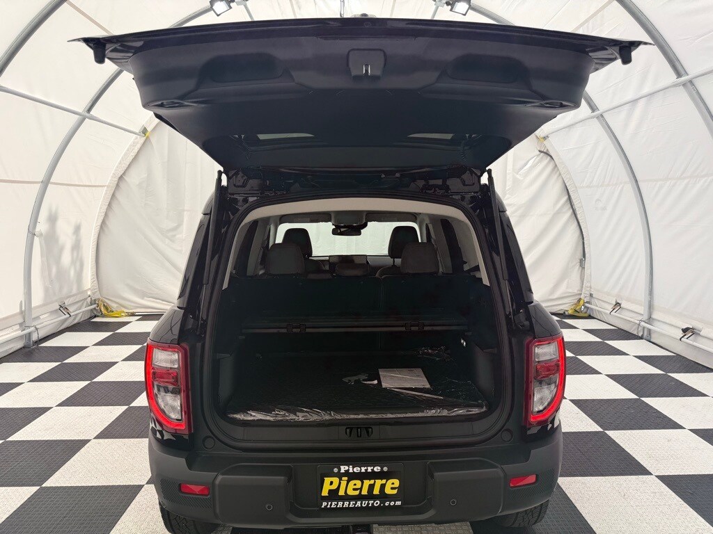 2025 Ford Bronco Sport Badlands photo 3