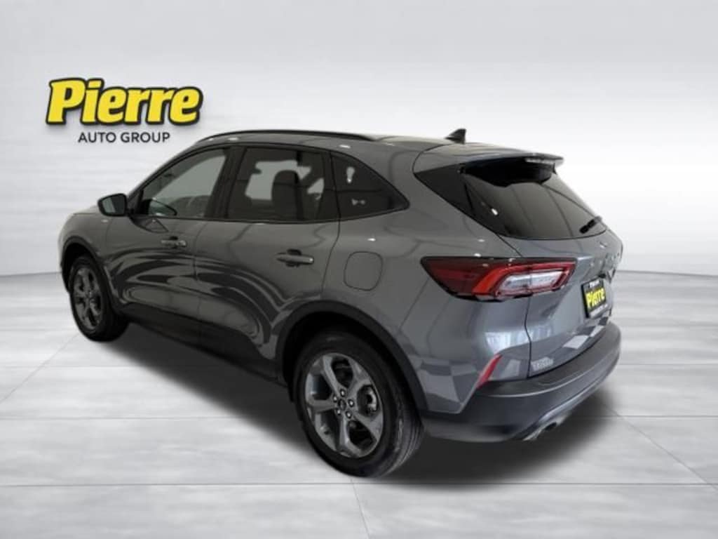 Used 2025 Ford Escape ST-Line Select SUV