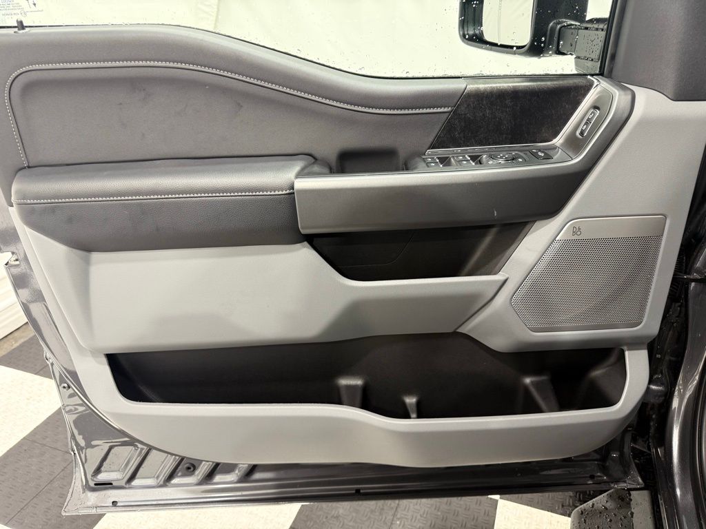 2026 Ford F-250 Super Duty XLT - Photo 15