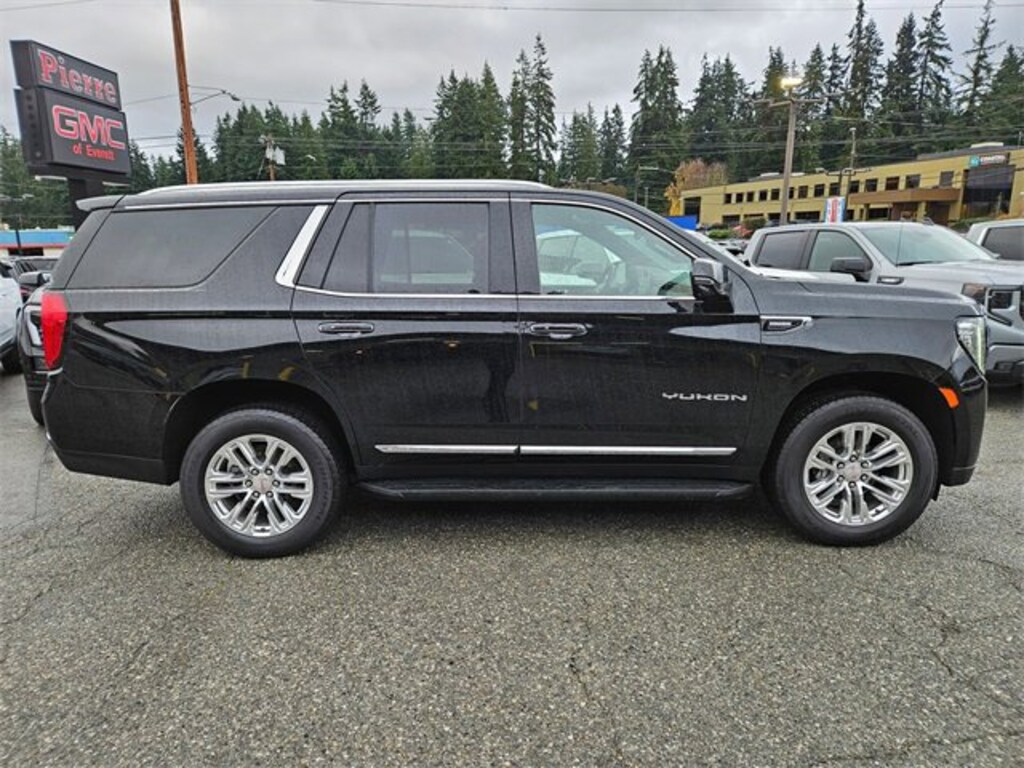 Used 2023 GMC Yukon SLT SUV