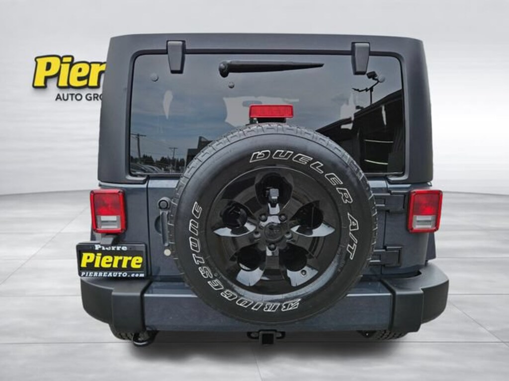 Used 2016 Jeep Wrangler Unlimited Sahara 4x4