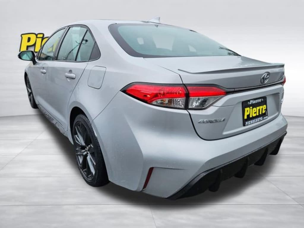 Used 2024 Toyota Corolla SE