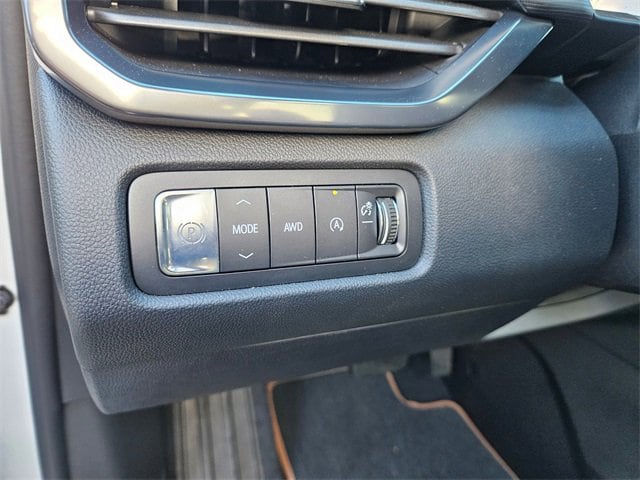 2026 GMC Acadia AT4 - Photo 21