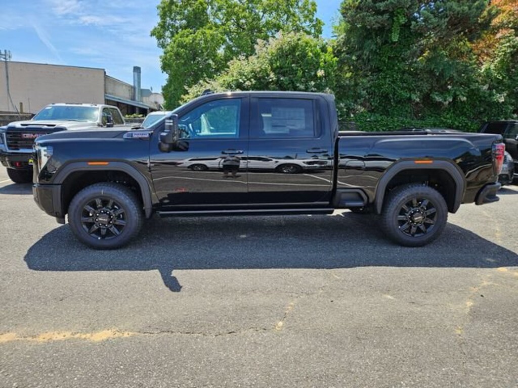 New 2026 GMC Sierra 2500 HD AT4 Truck