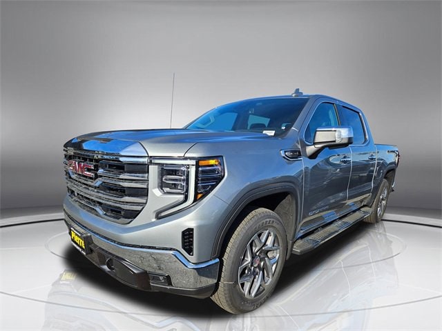2026 GMC Sierra 1500 SLT's photo