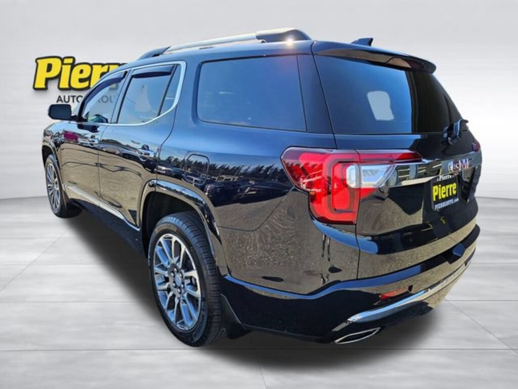Used 2022 GMC Acadia Denali SUV