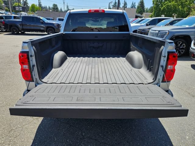 2018 Chevrolet Silverado 1500 Custom - Photo 11