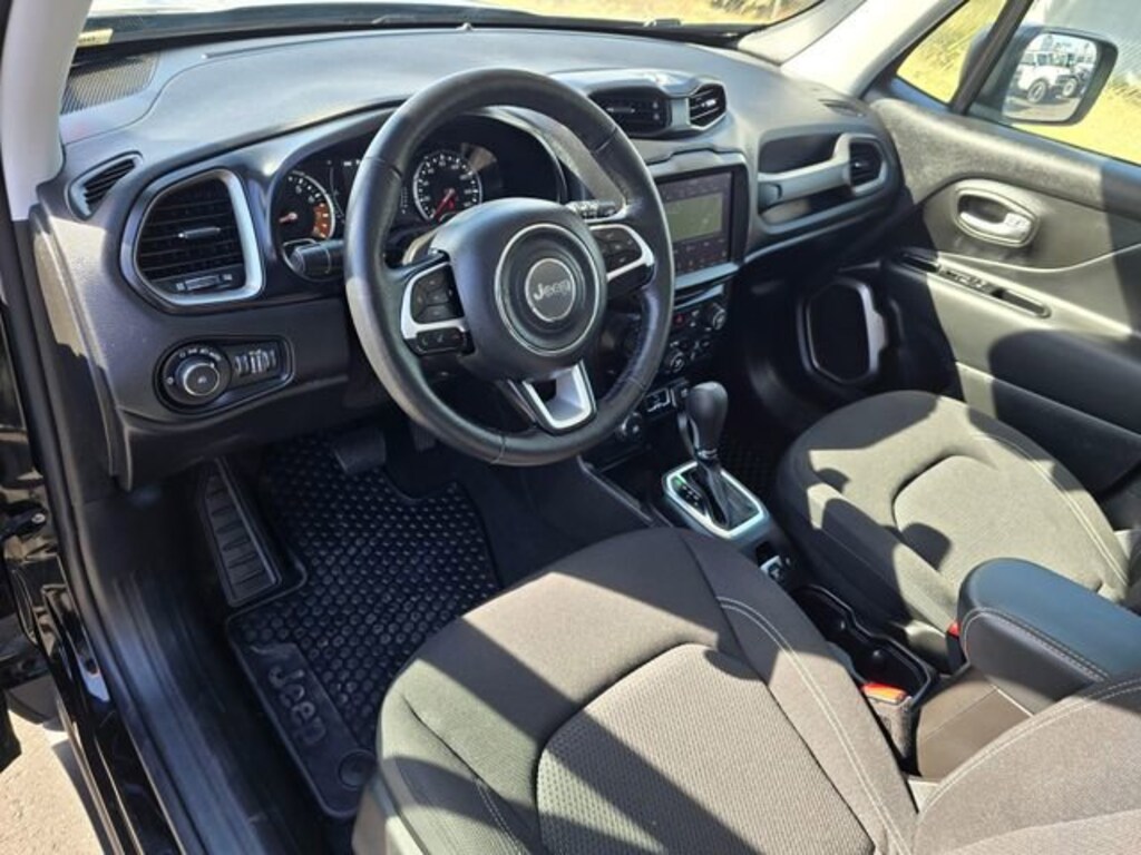 Used 2023 Jeep Renegade Latitude