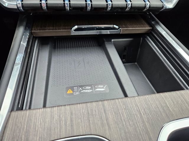 2026 GMC Acadia Denali - Photo 28