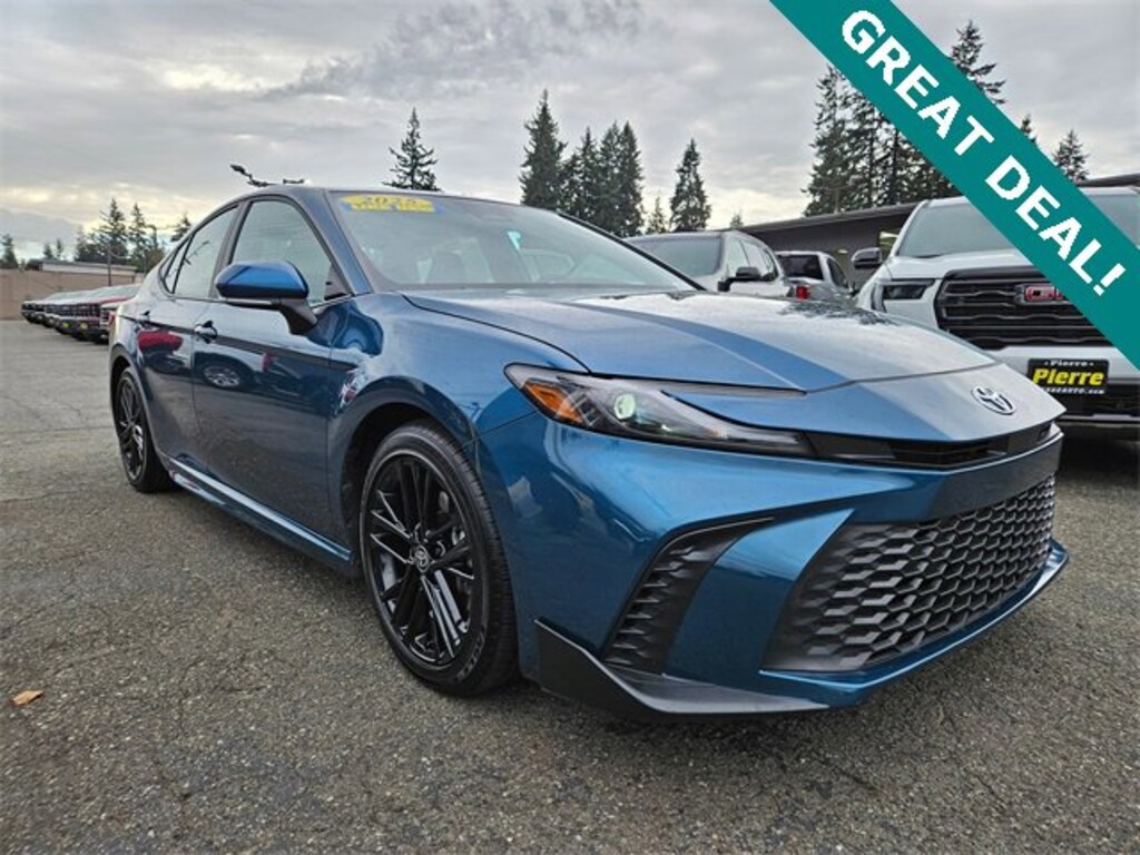 Used 2025 Toyota Camry LE