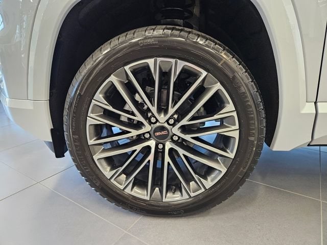 2026 GMC Terrain Denali - Photo 9