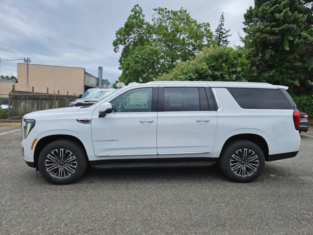 New 2026 GMC Yukon XL Elevation SUV