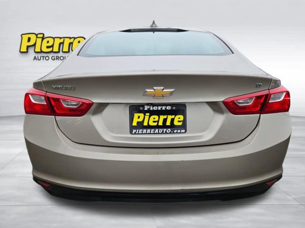 Used 2023 Chevrolet Malibu LT Car