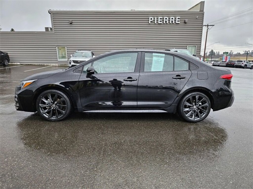 Used 2024 Toyota Corolla XSE