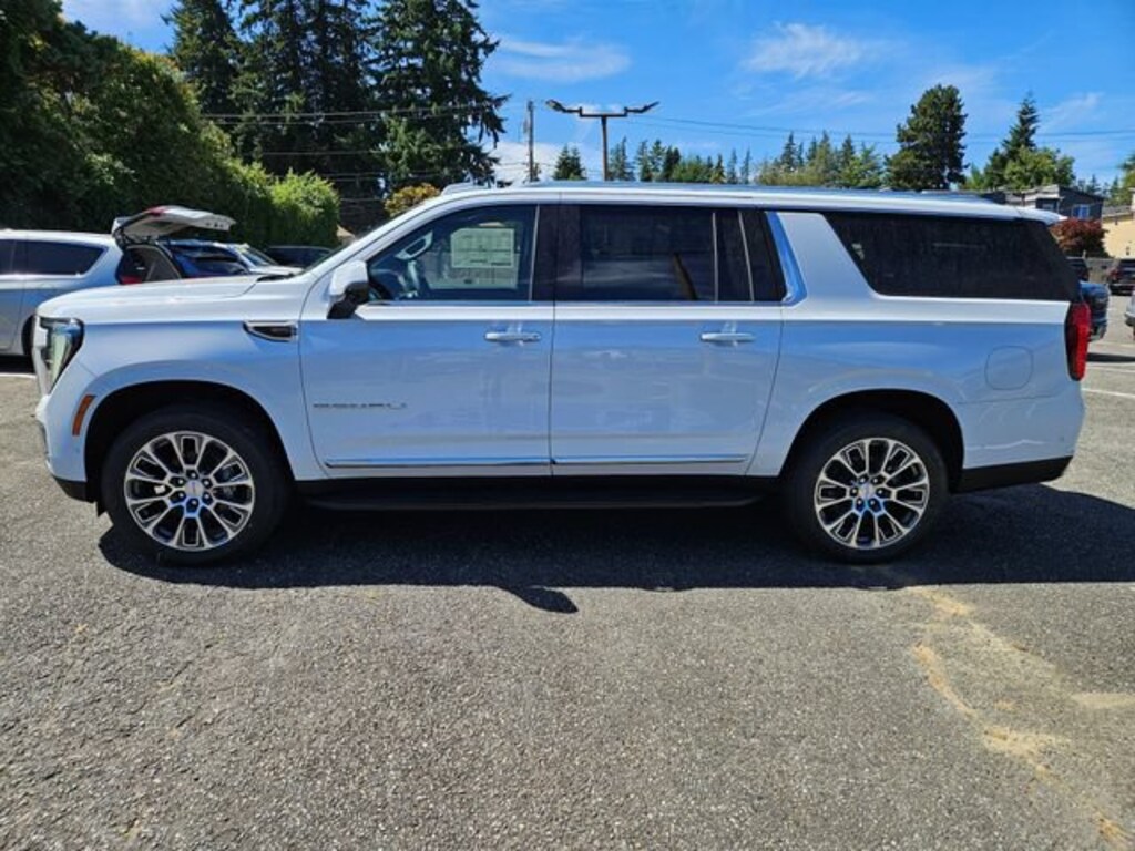 New 2026 GMC Yukon XL Denali SUV