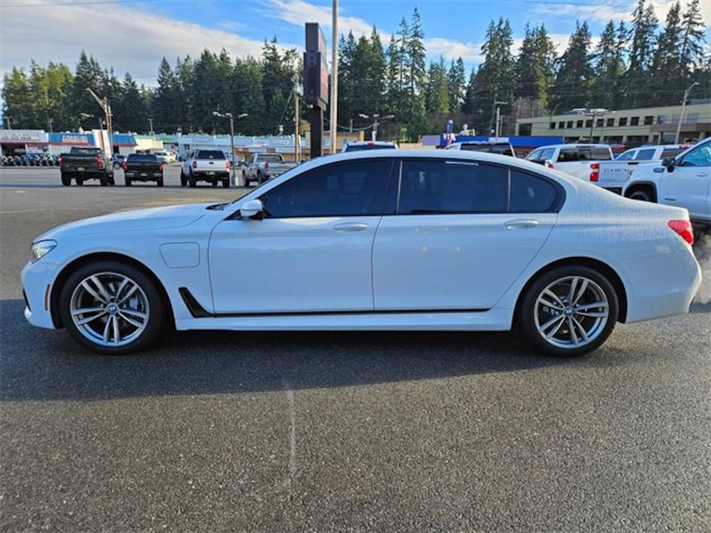 Used 2018 BMW 7 Series 740e xDrive iPerformance