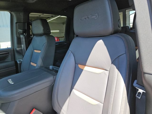2026 GMC Sierra 2500HD AT4 - Photo 18