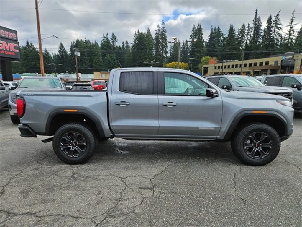 New 2025 GMC Canyon Elevation Truck