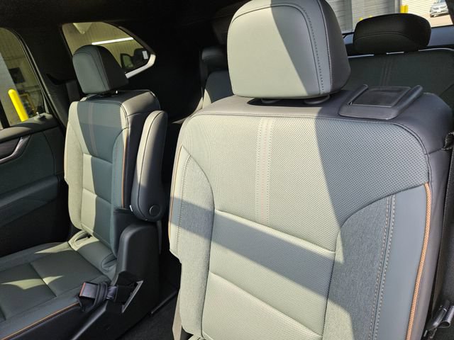 2026 GMC Acadia AT4 - Photo 16