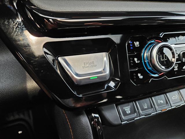 2026 GMC Sierra 2500HD AT4 - Photo 30