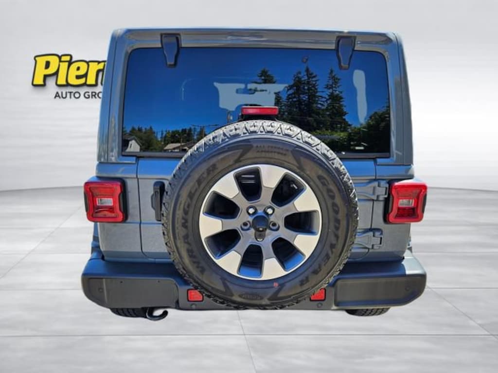 Used 2021 Jeep Wrangler Unlimited Sahara