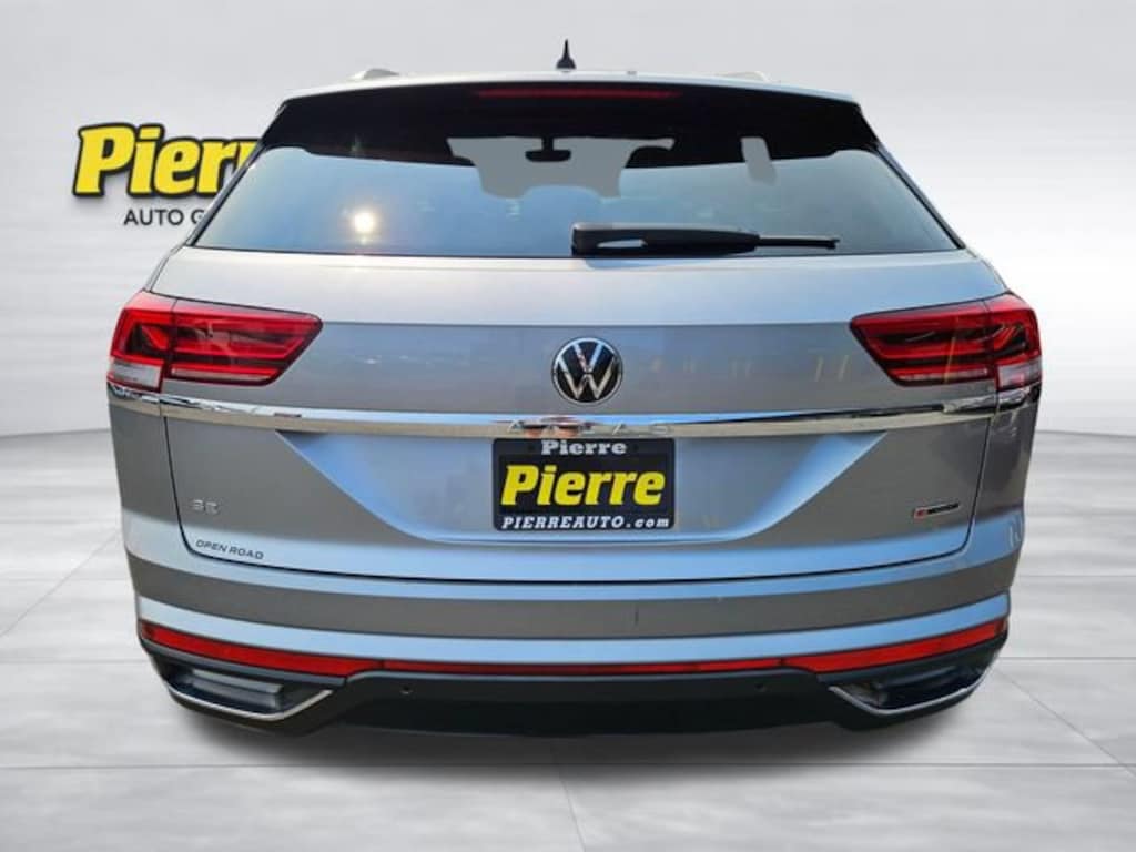 Used 2021 Volkswagen Atlas Cross Sport 2.0T SE w/Technology 4MOTION