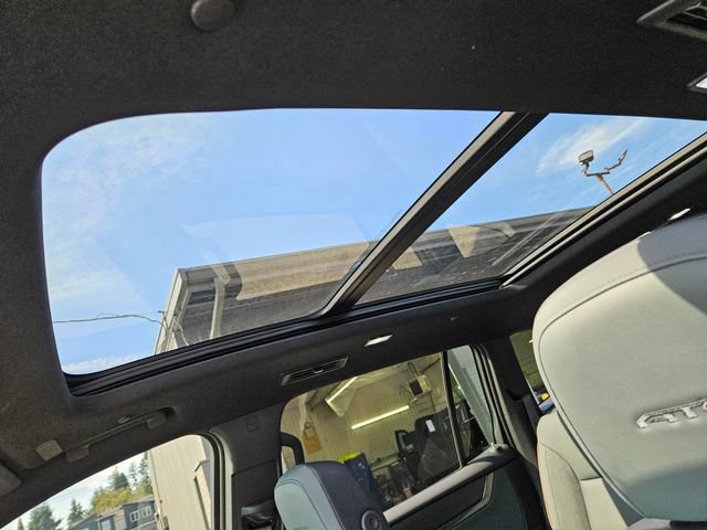2026 GMC Acadia AT4 - Photo 27