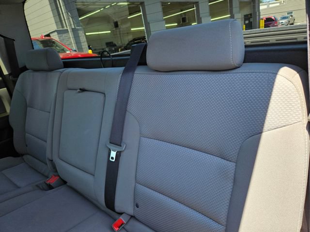 2018 Chevrolet Silverado 1500 Custom - Photo 16