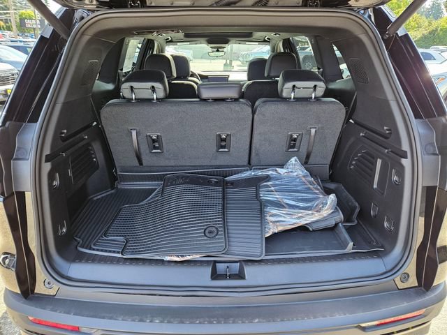 2026 GMC Acadia AT4 - Photo 12